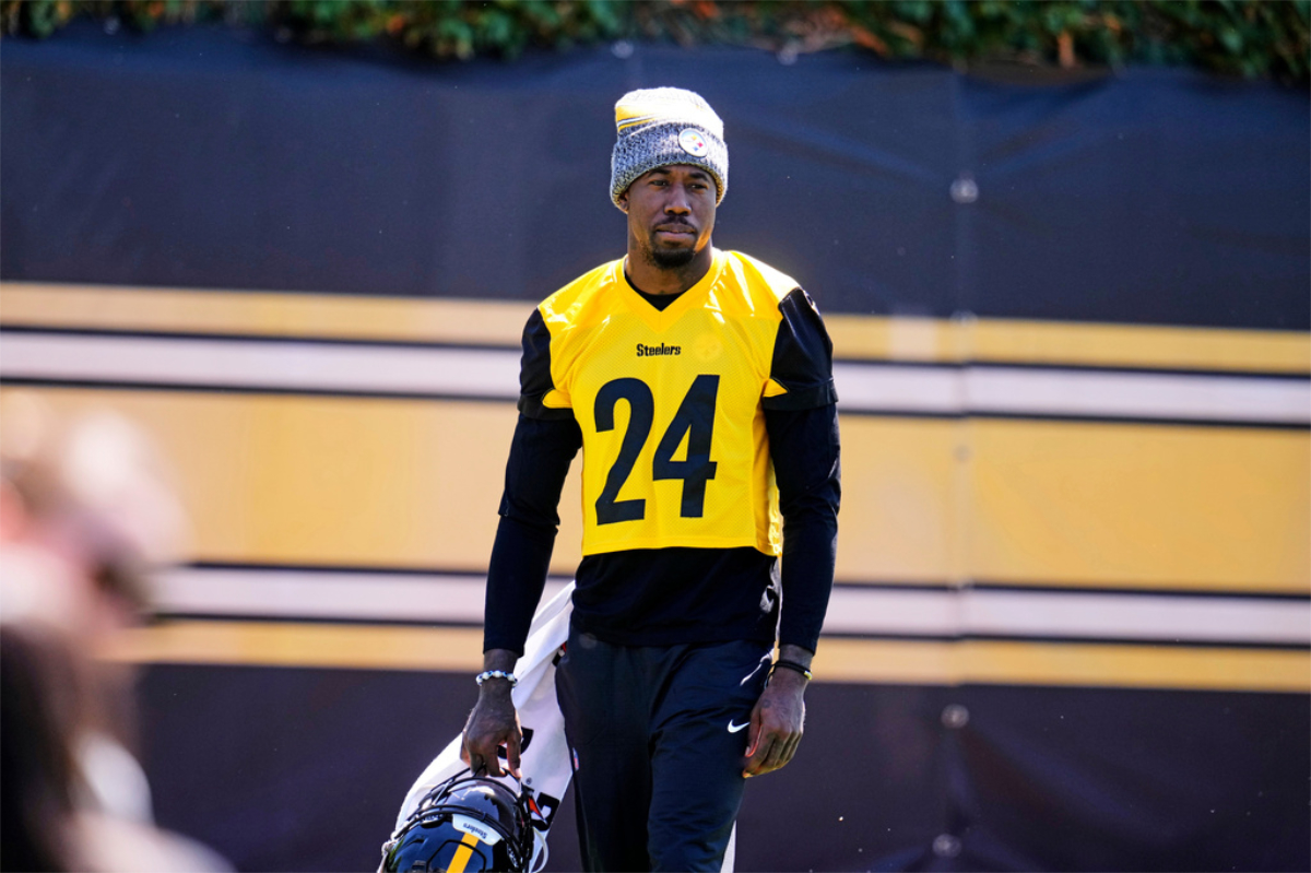 Steelers' Porter unsure if he'll play in opener if new deal isn't in place